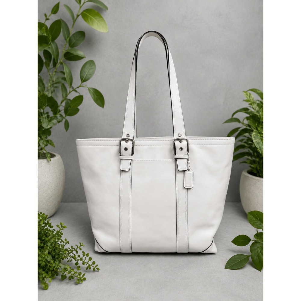 C206 Coach Hampton Tote